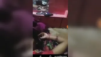 Desi chick has pussy satisfies by XXX lover in close-up MMS footage