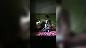 Desi girl has XXX sized dick for her hole in this MMS leaked footage