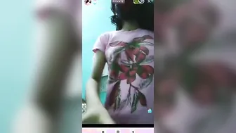 MMS story of Desi hottie who shows off her XXX body parts on cam