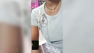 Desi chick's breasts are the great XXX pleaser for her MMS lover