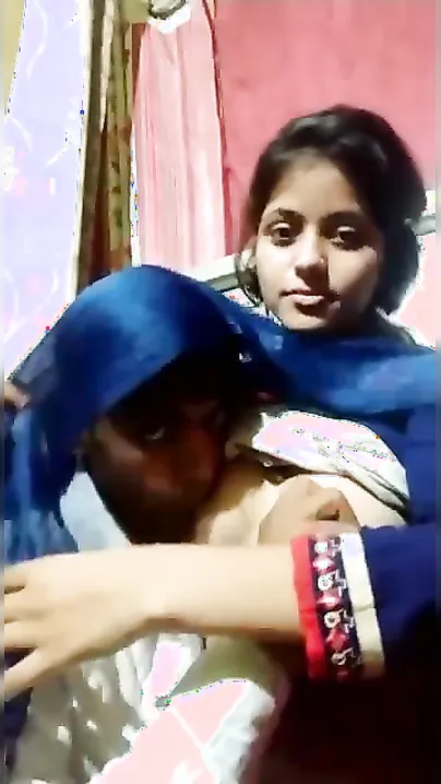 Kissing ends with hot XXX nipple-licking for the lovely Desi chick