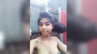 Slim Desi girl shows off tiny tits in this MMS self-made XXX video