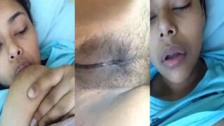 Solo MMS video of Desi girl kissing nipples and rubbing XXX clit