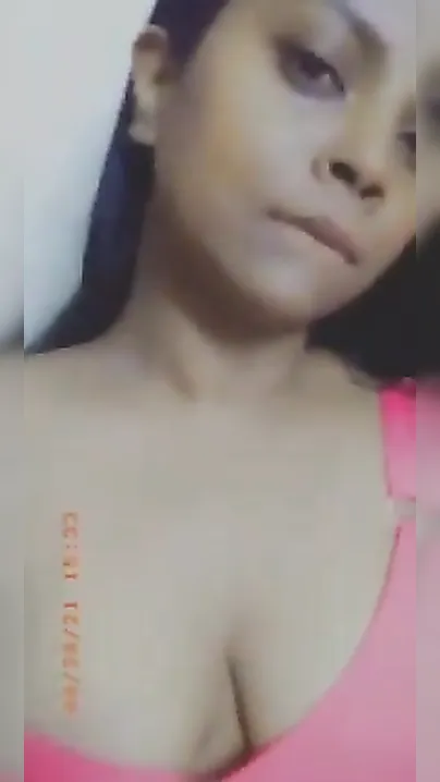 Attractive Desi chick displays on camera XXX boobs with puffy nipples
