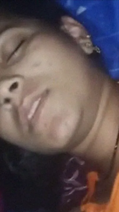 Desi pretends to be sleeping while XXX man with camera sneaks into her