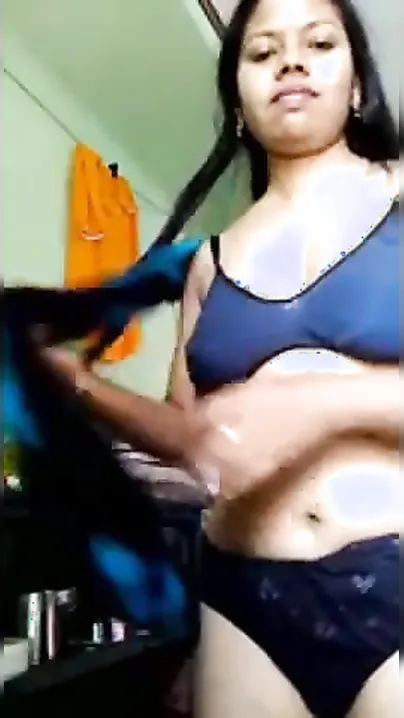Desi woman with saggy tits captures herself during XXX bra changing
