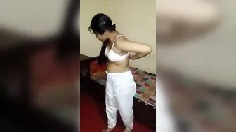 Bengali Desi XXX girl have a hardcore sex with boyfriend on cam MMS