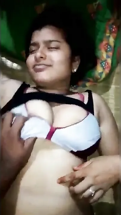 Cute Desi XXX housewife have a painful sex with husband’s friend MMS