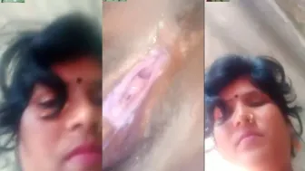 Desi village XXX bitch shows her naked pussy on video call with lover MMS