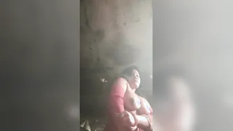 Village Desi XXX wife showing boobs and pussy to her lover