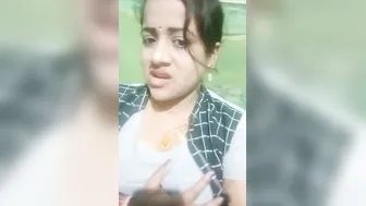 Beautiful Desi XXX bitch undresses and shows her boobs and cunt on selfie cam