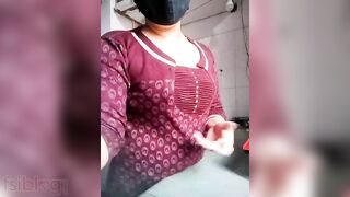 Dirty Desi housewife hikes up her dress and pees for live XXX show