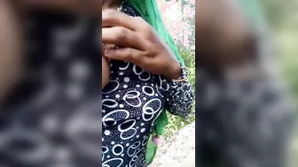 Shameless Dehati girl lets Desi lover touch her XXX boobs and twat