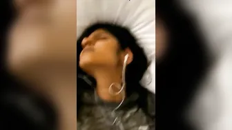 Dude fingers his Desi girlfriend's XXX pussy for hot webcam show