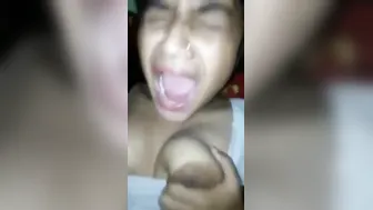 Desi girl likes to have her XXX snatch drilled hard by boyfriend