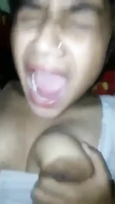 Desi girl likes to have her XXX snatch drilled hard by boyfriend