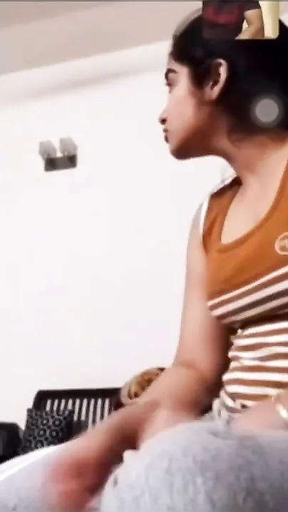 Punjabi girl shakes her huge Desi breasts during XXX video call