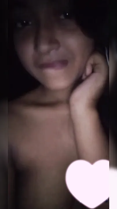 Virgin Bengali girl revealing her young XXX tits for Desi live show