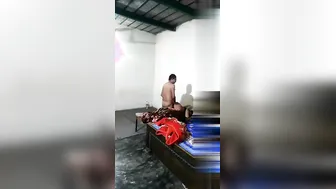 Smart Bhabhi captures XXX hookup with the Desi blackmailer in bed