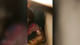 Amateur Desi bhabhi giving XXX blowjob to hubby under the blanket