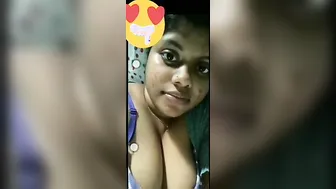Sultry Desi babe teases with her perky XXX tits and juicy pussy