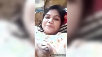 Lecherous Bangladeshi wife reveals her Desi XXX tits on video call