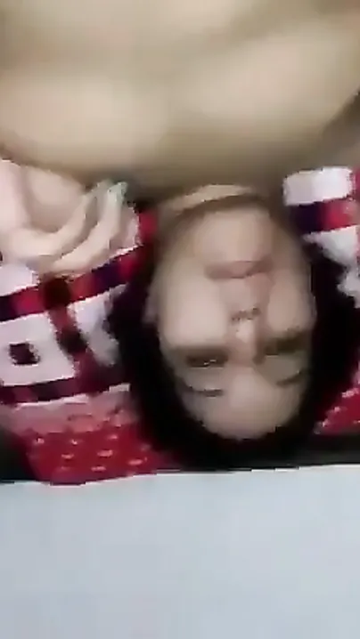 Desi tries XXX experience with Bangladeshi man in front of the camera