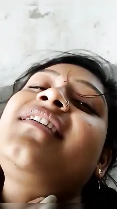 Desi guy fucks his sister-in-law with in the missionary XXX pose