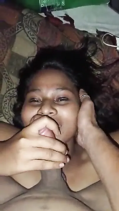 Desi girlfriend's moist mouth is drilled by XXX boyfriend in the hotel