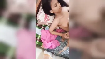 Girl pleases Desi boyfriend with pussy before giving him a XXX handjob