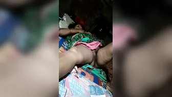 XXX show is the best thing for Desi to get into porn with naked cunt