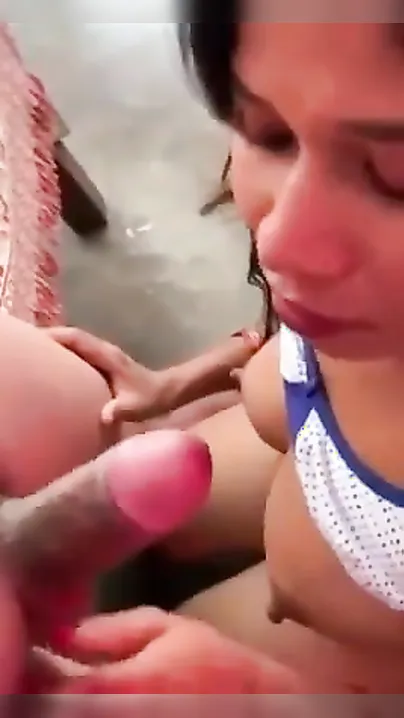 Desi maid sucks her boss' XXX tool on camera to earn some promotion