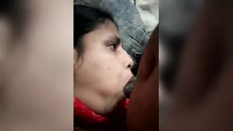 Slow night XXX blowjob is how Randi cute Desi slut pleases the man