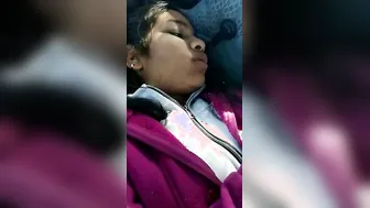 Desi whore gives pussy to driver before riding in his car in XXX video