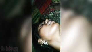Wife has painful XXX sex with her merciless Desi husband close-up