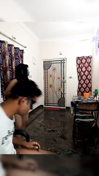 Hindustani Desi slut has nipples licked by XXX lover in living room