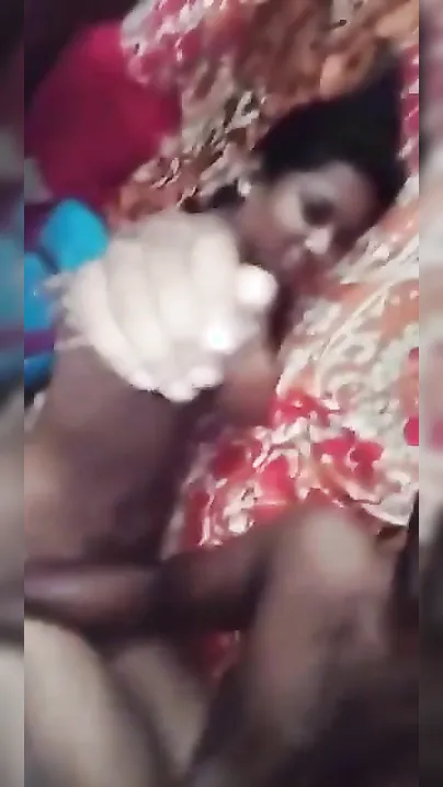 Desi Bengali whore is penetrated by new boyfriend for the first time