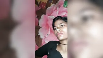 Skinny Desi XXX whore gets her young pussy hard fucked MMS