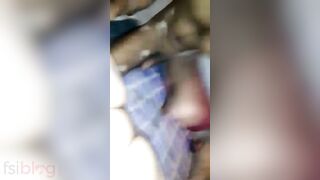 Mature Indian XXX MILF fucking and moaning in pleasure MMS