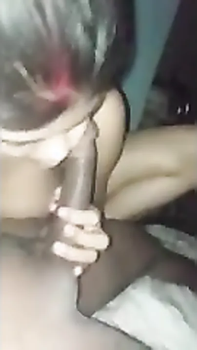 Cheating Desi XXX wife sucking her friend’s boyfriend dick MMS