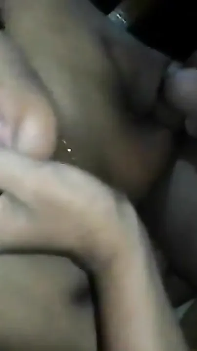 Bangladeshi Desi XXX wife gets her mouth and pussy fucked MMS