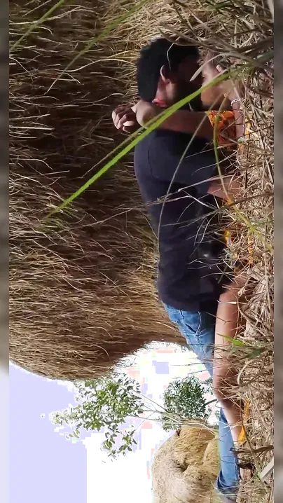 Desi XXX lovers outdoor hot fucking for the first time MMS