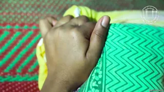 Village Desi XXX wife gets her chubby pussy fucked MMS