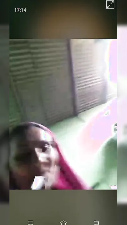 Rajasthani Desi village girl shows boobs on live video XXX call
