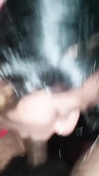 Indian XXX housewife sucking her cocky husband’s dick like ice-cream MMS