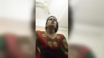 Young Desi XXX slut moaning hard while riding her neighbour’s cock MMS