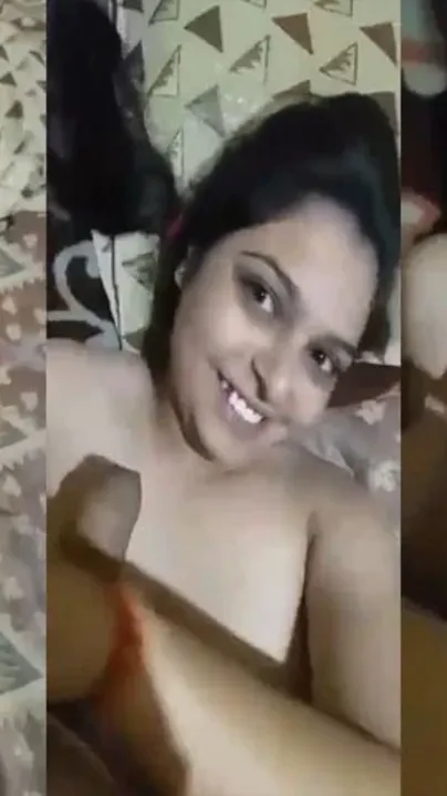 Unbelievably sexy XXX Indian wife sucking dick of her husband MMS