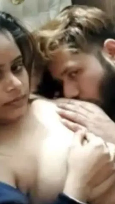 Indian happy XXX couple have romantic sex on live cam MMS