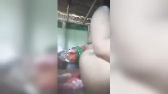 Bangladeshi mom squeezes breast milk and fingers Desi XXX pussy