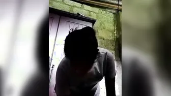 Desi Lankan girl takes off clothes to tease with small XXX tits